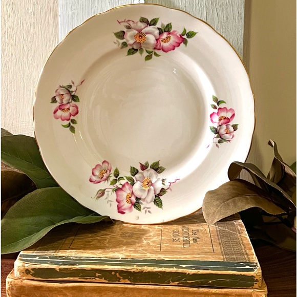 Vintage Other - Vintage Royal Tuscan Fine China, Hand Painted Plate, Gold Rim, 8.25”